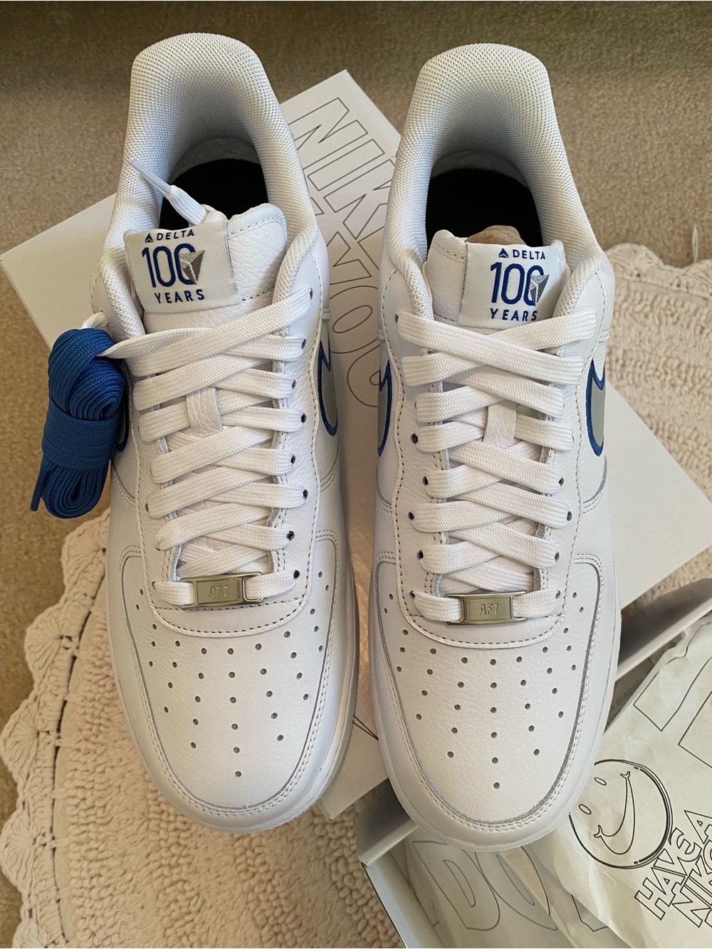 NWT Nike Air Force 1 X Delta Air Lines 100 Years
